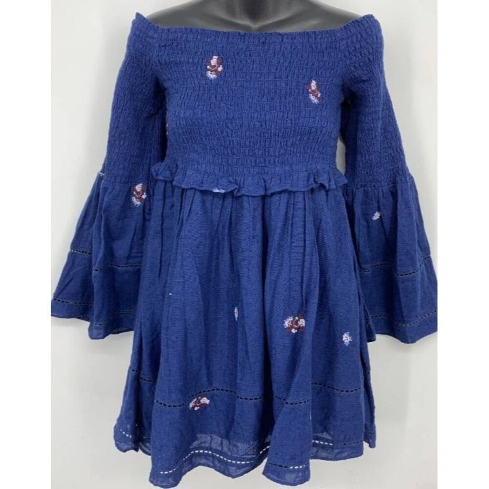 Free People Counting Daisys Navy Blue Dress Smocked Embroidered Extra Small NEW